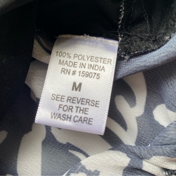 WISHING WAVES Women's Floral Cropped Blouse Long Sleeve Size M - Picture 9 of 10